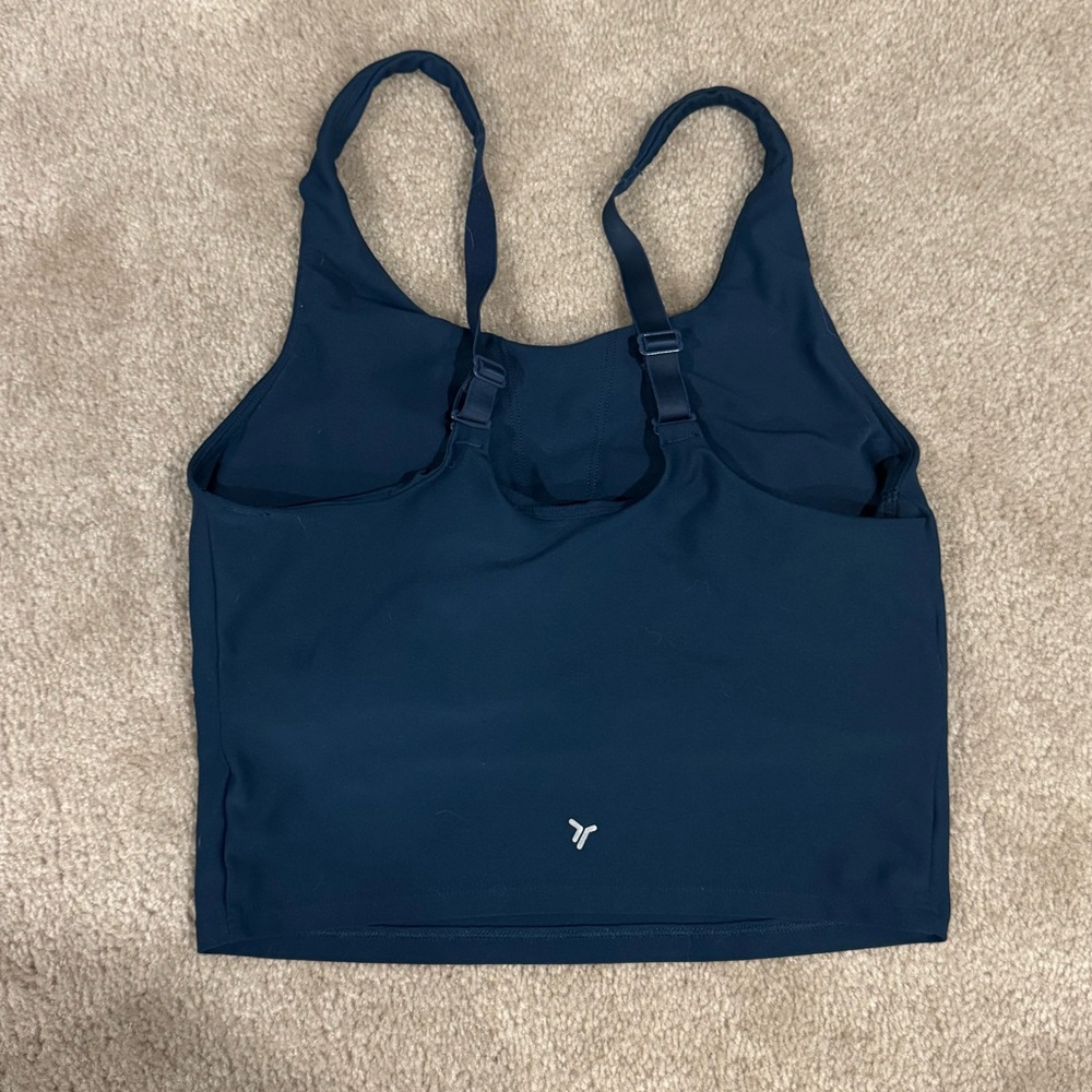 Old Navy Active - Picture 2 of 3